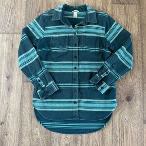 Duluth Trading Co Women’s Heritage-Weight Flannel Long Shirt - Size S